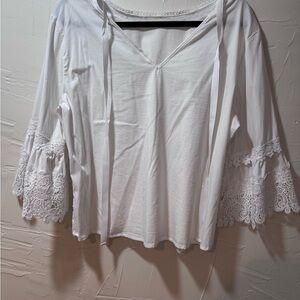 White Relaxed Sailor Collar Blouse with Ruffled 3/4 Sleeves